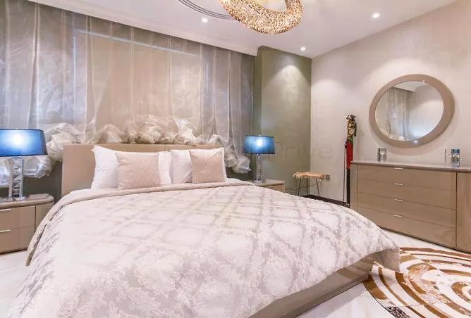 Luxury Villa Palm Jumeirah Dubai 0*,